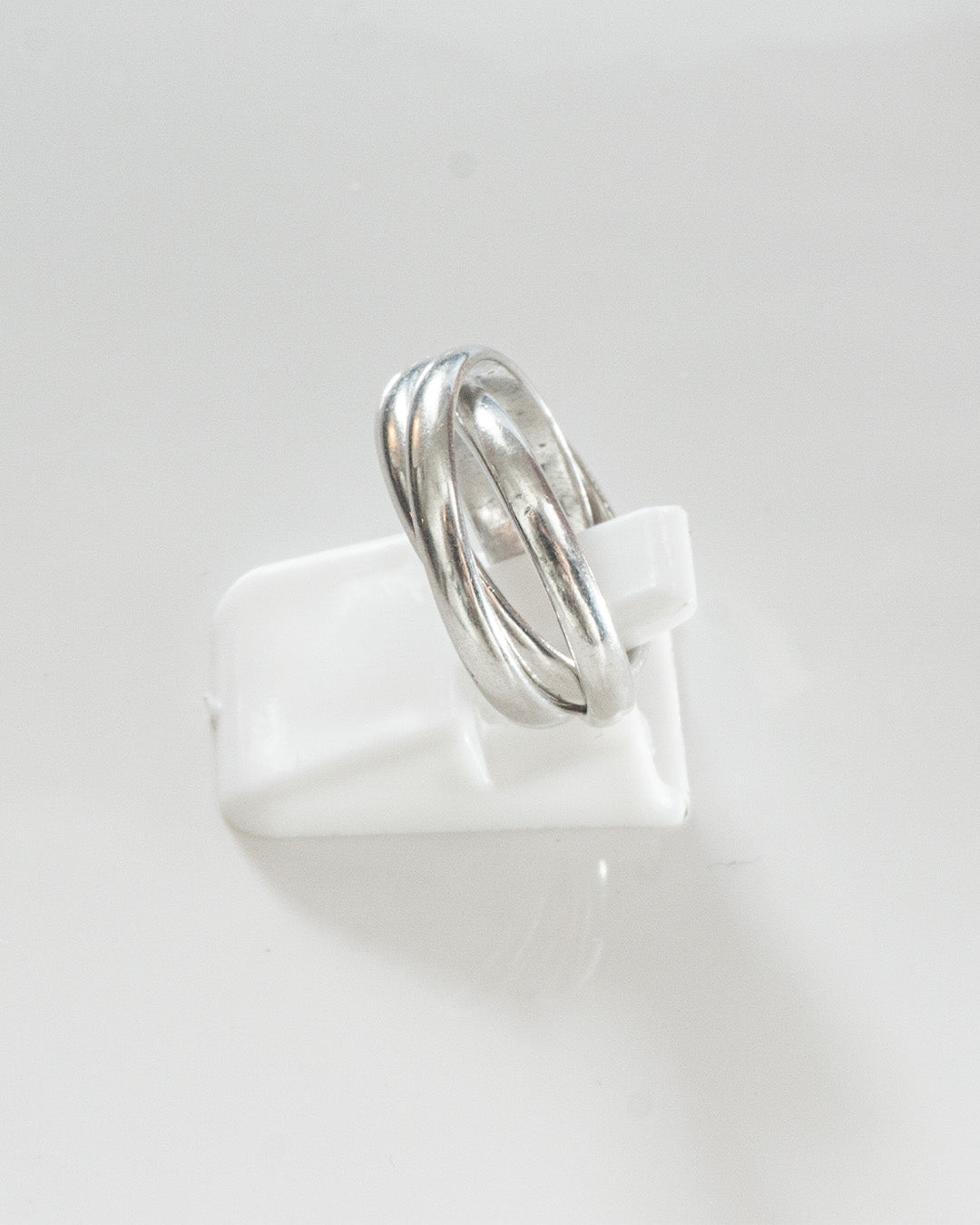 three of a kind ring