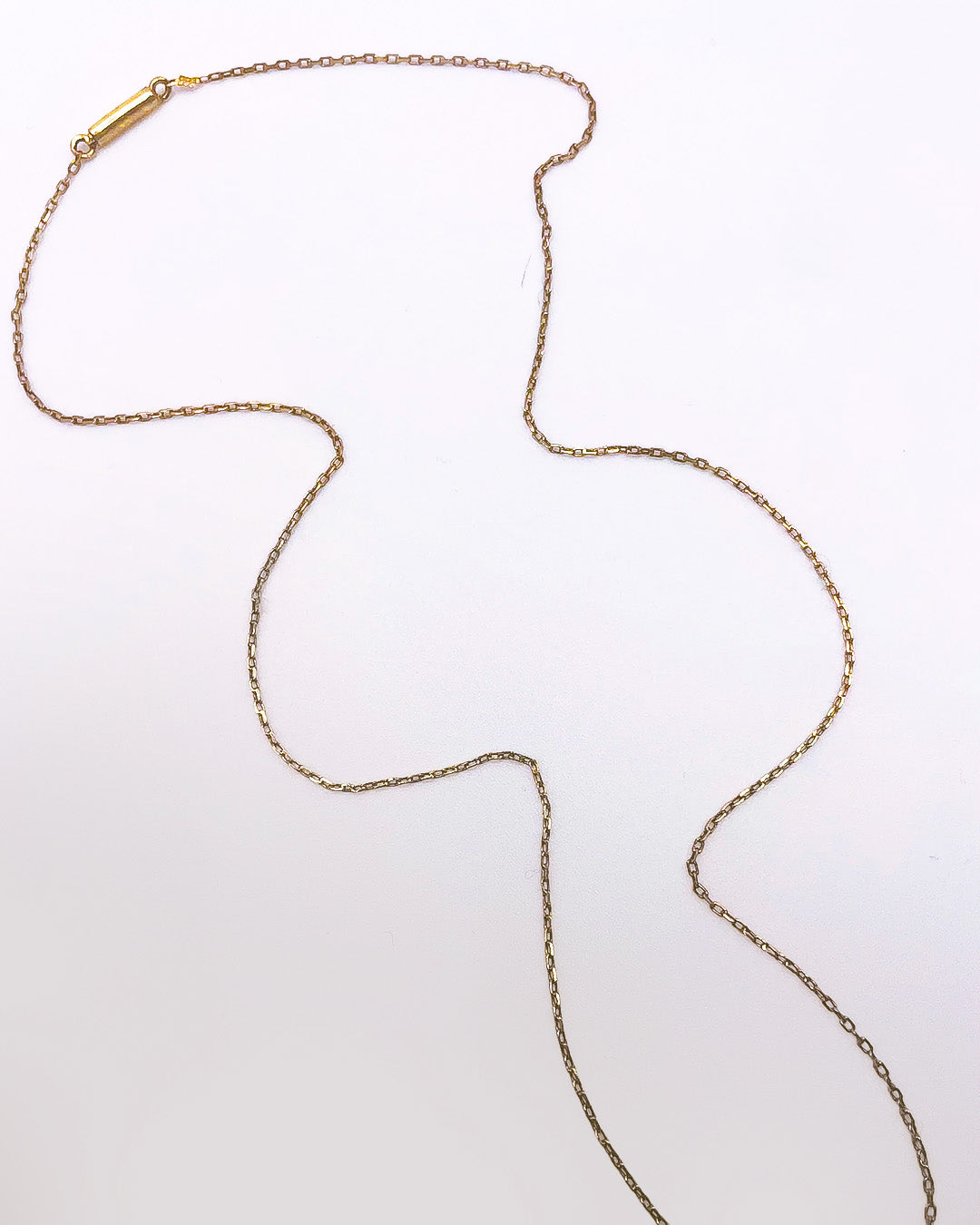 fine minialist gold necklace