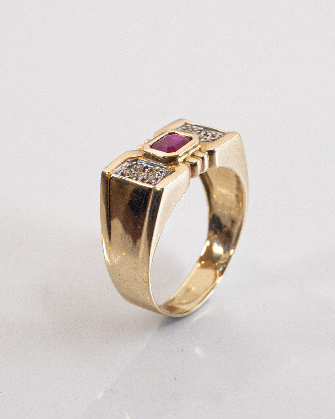 It`s a Deal Ring