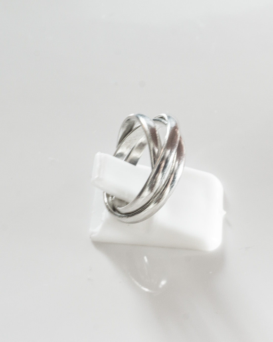 three of a kind ring