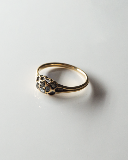 golden glimmer ring