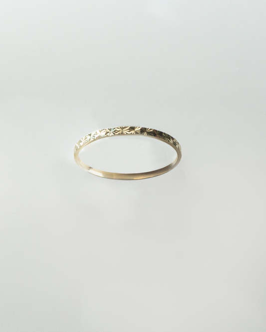 golden sunbeams band ring