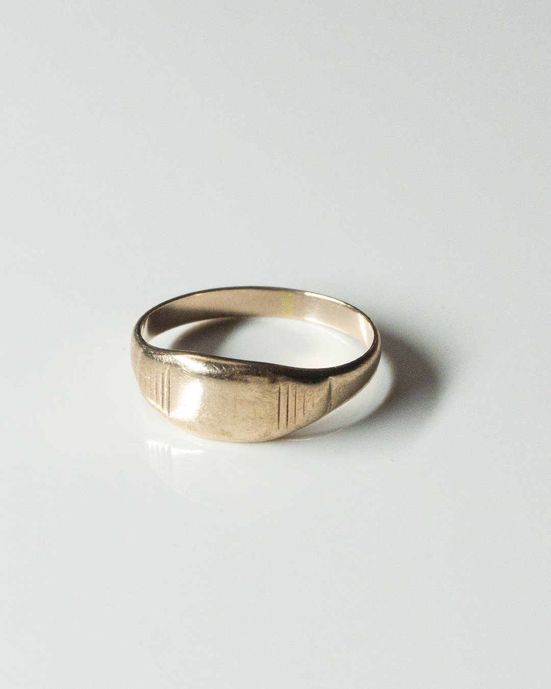 signet ring