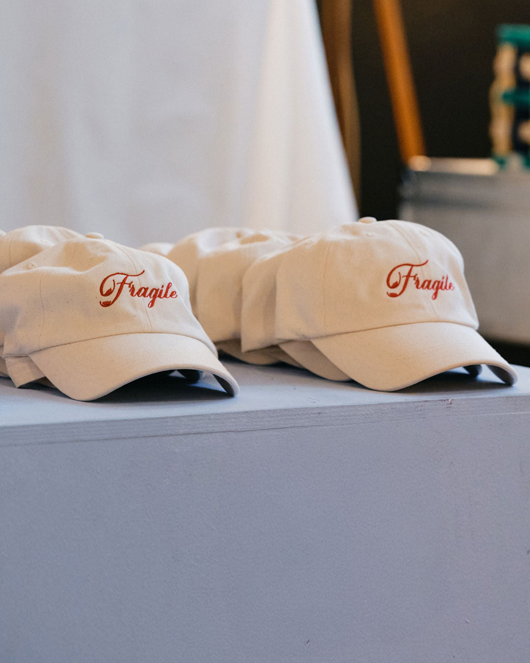 Fragile Cap