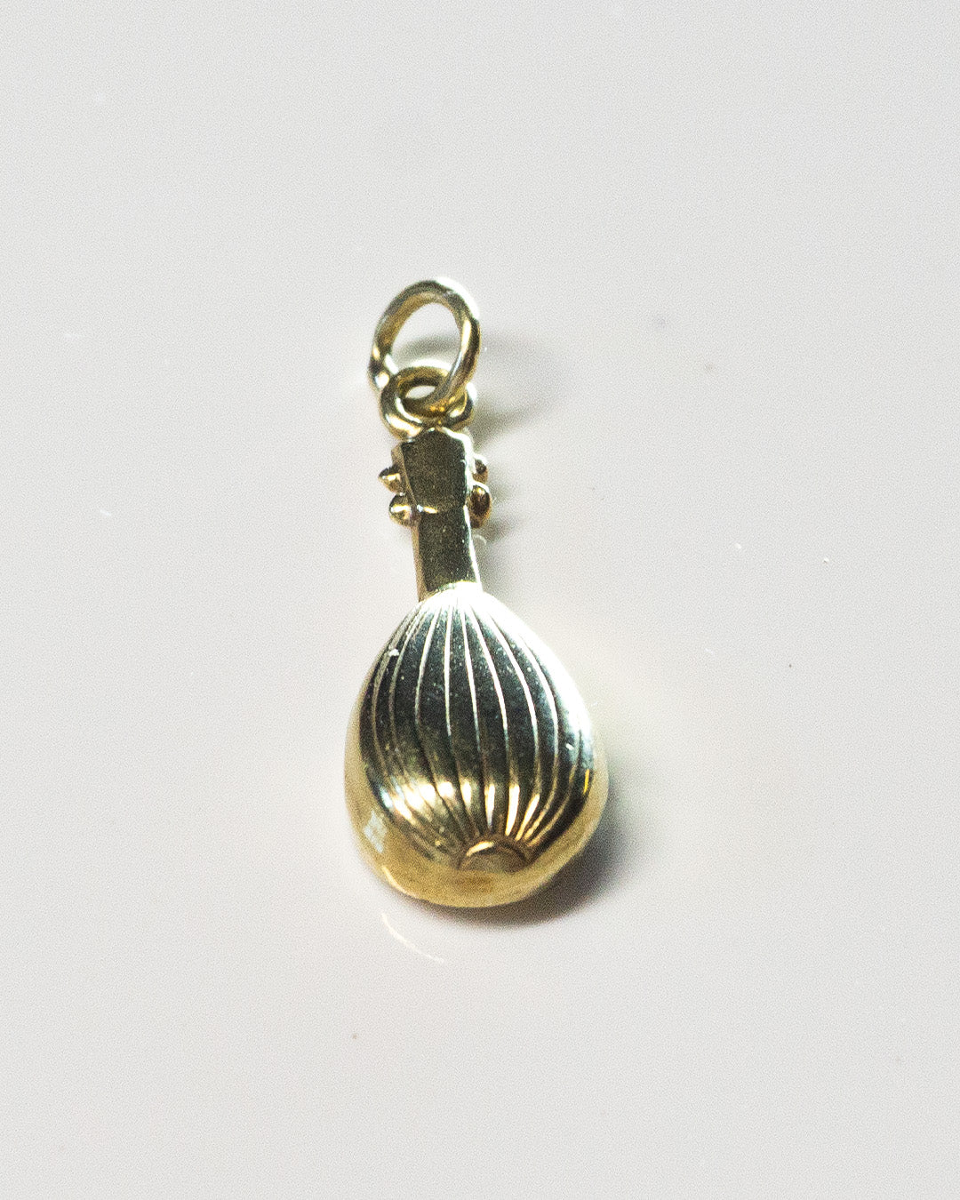 Mandolina Loca Gold Charm