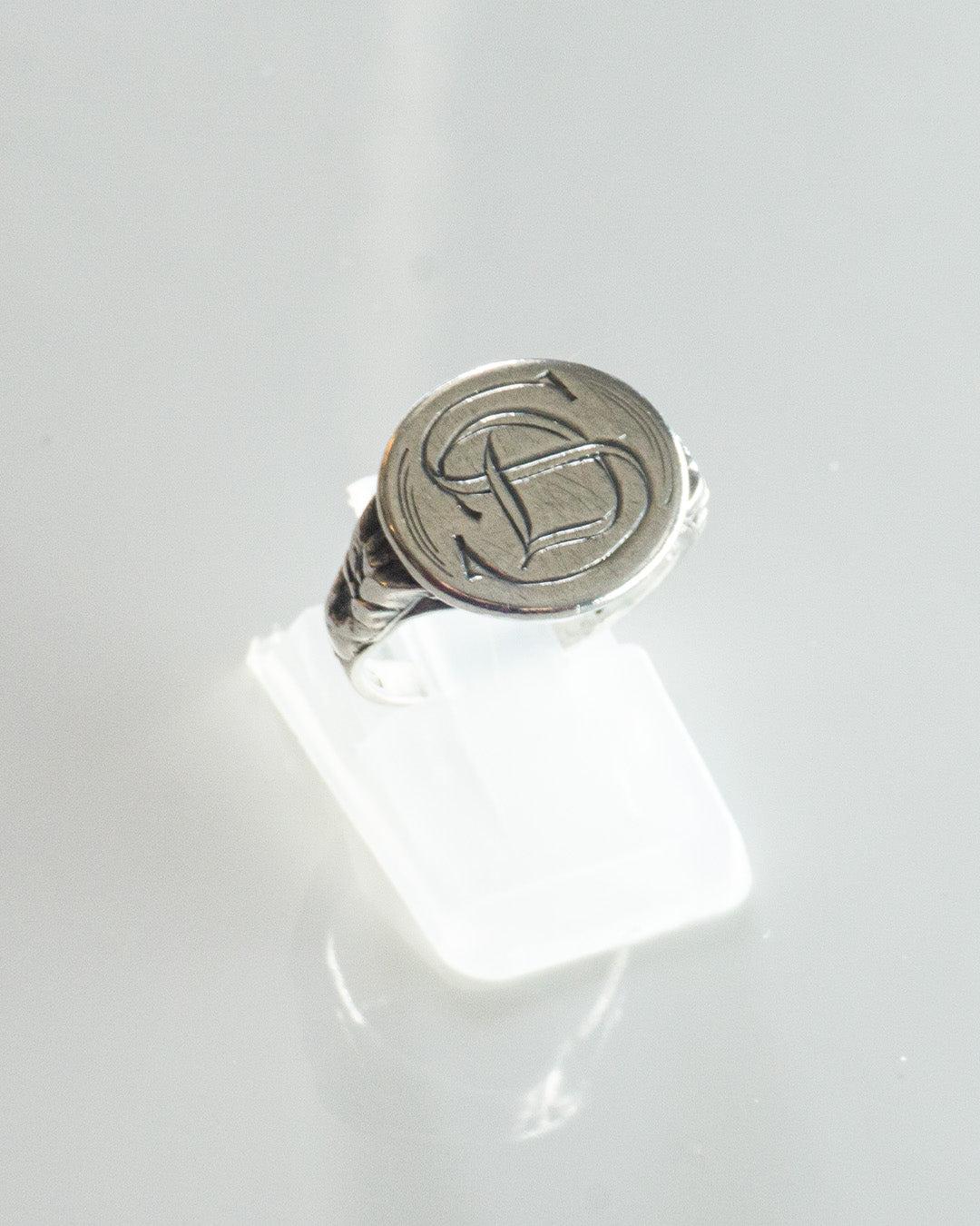 S.D. signet ring