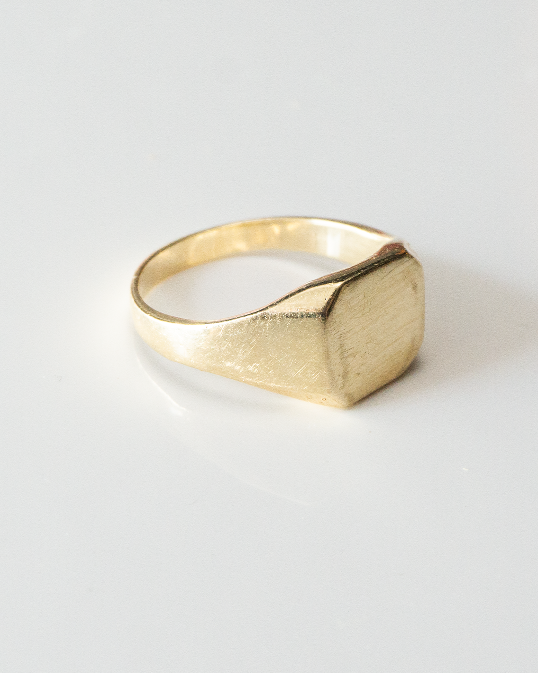 golden square signet ring