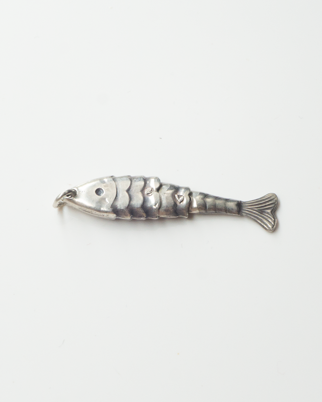 wobbly fish charm