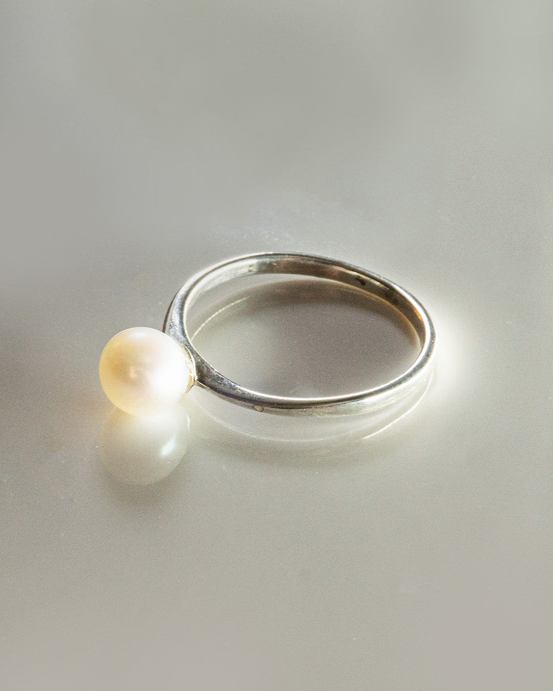 classy pearl ring