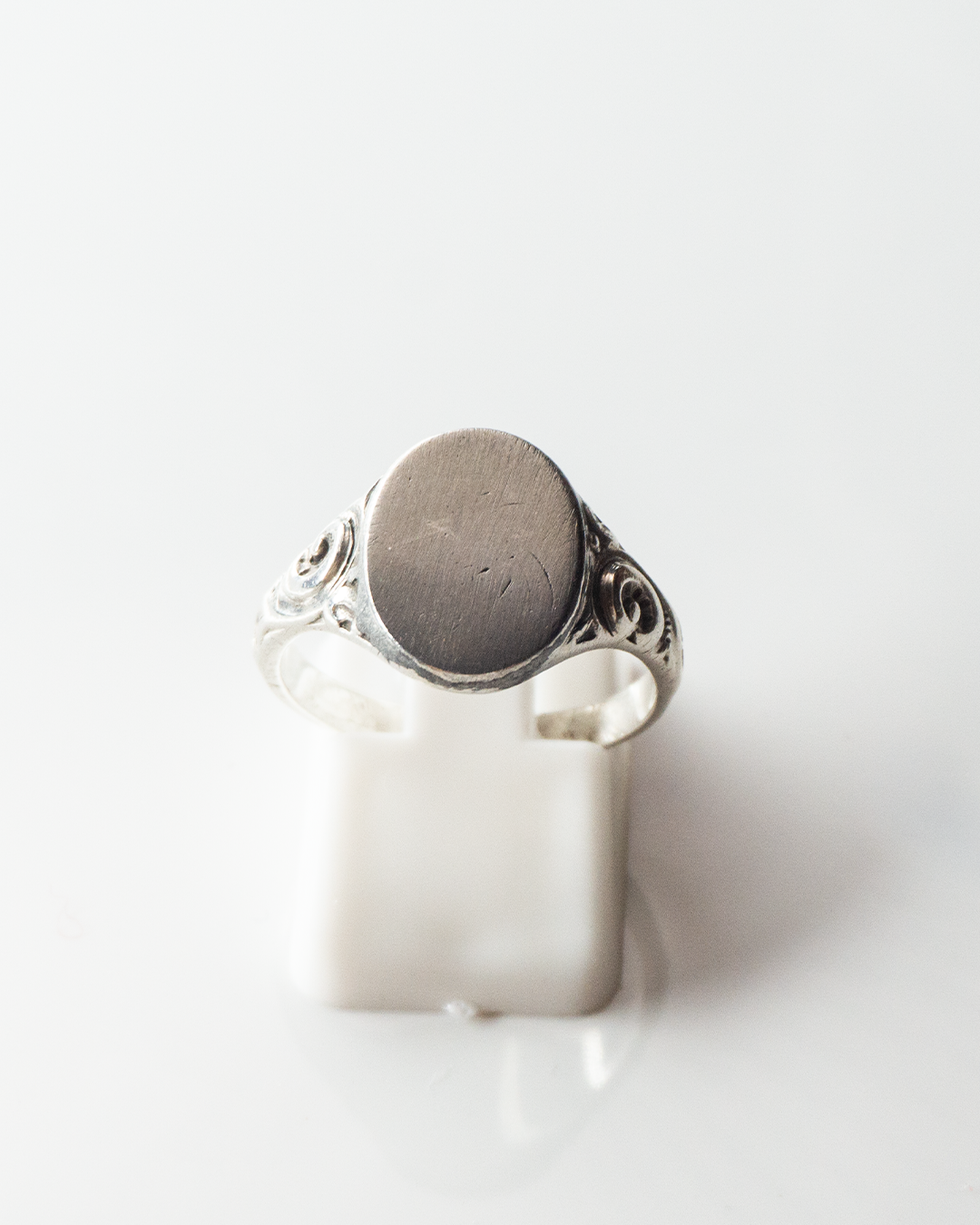 silver signet ornament ring