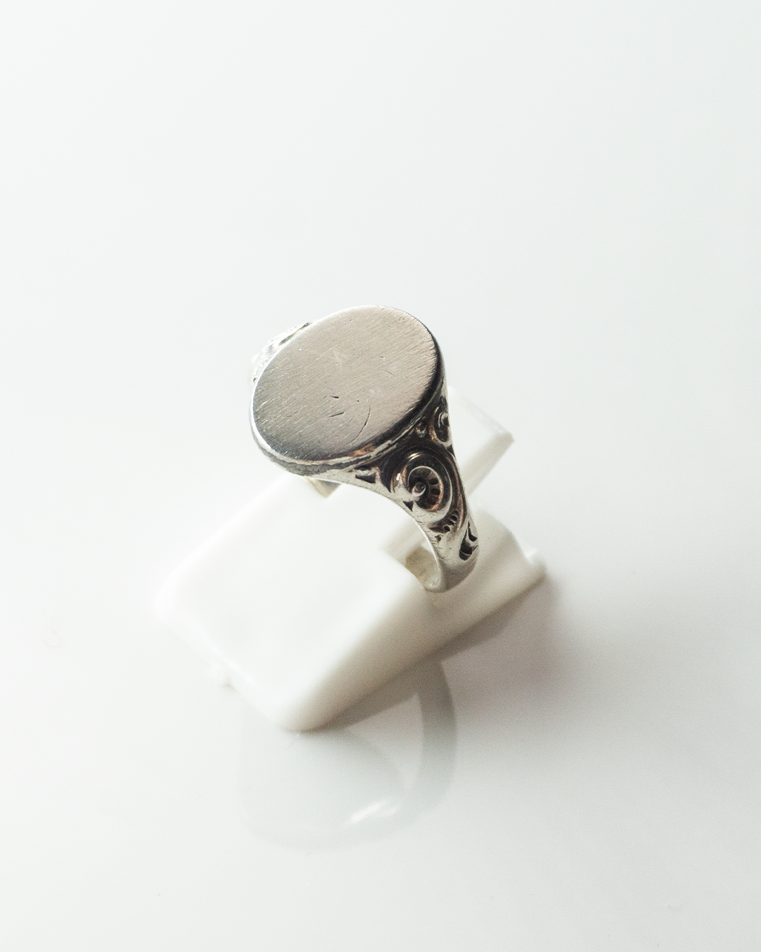 silver signet ornament ring