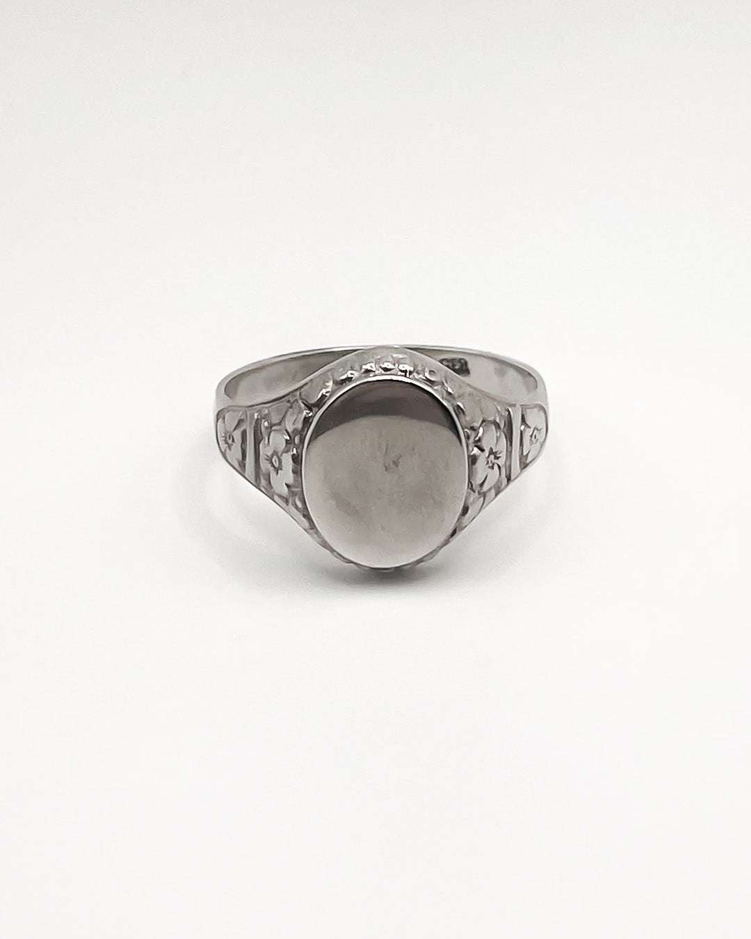 Flower signet ring 2