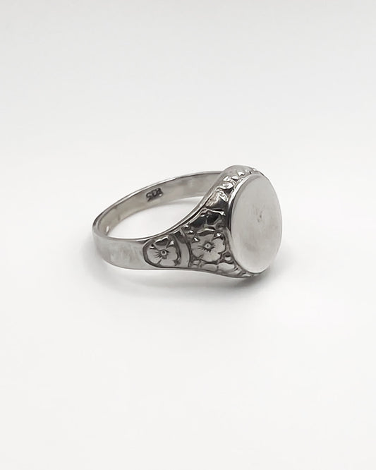 Flower signet ring 2