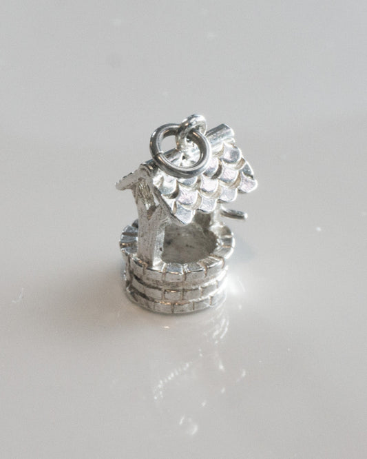 fountain of youth charm