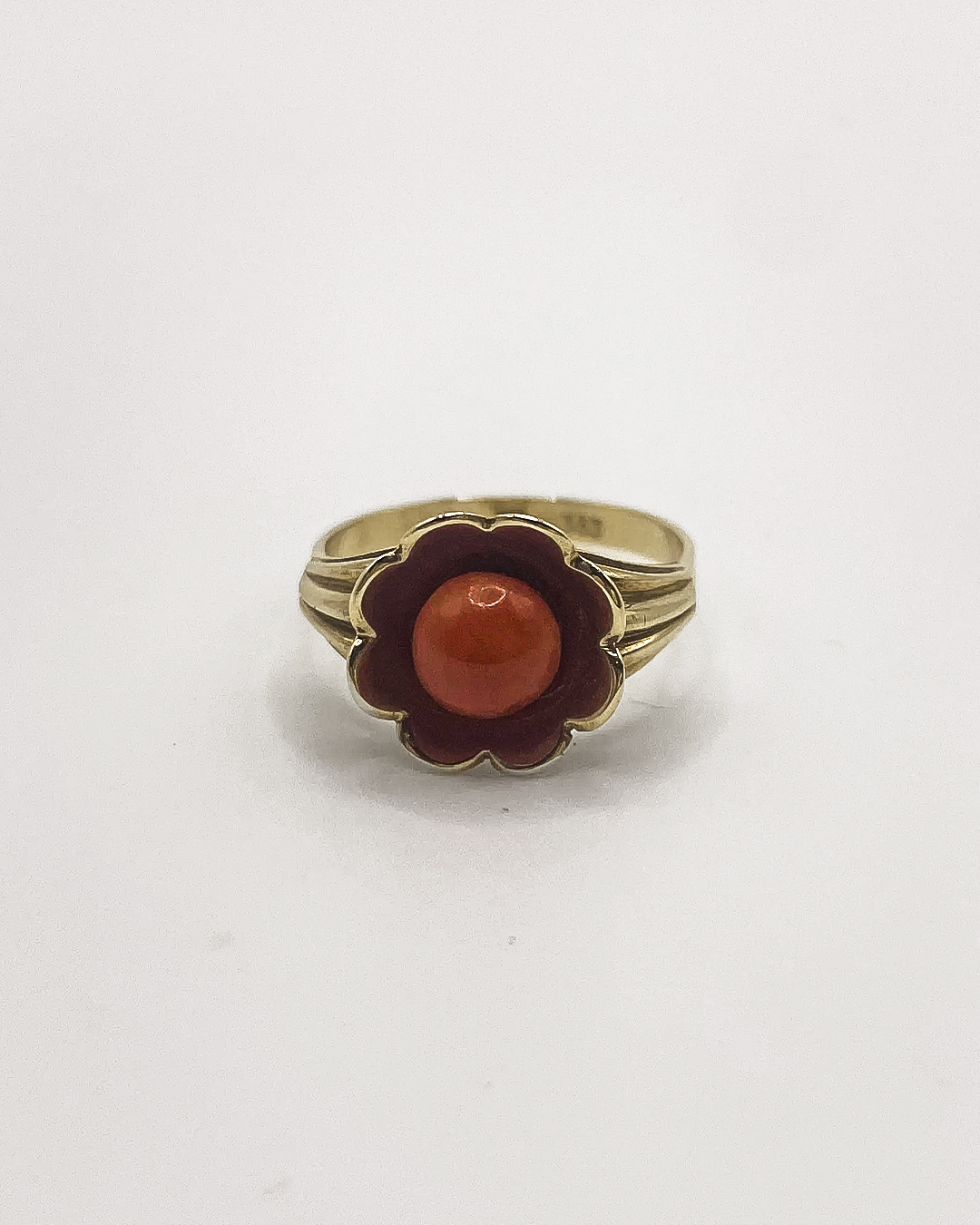 big flower ring