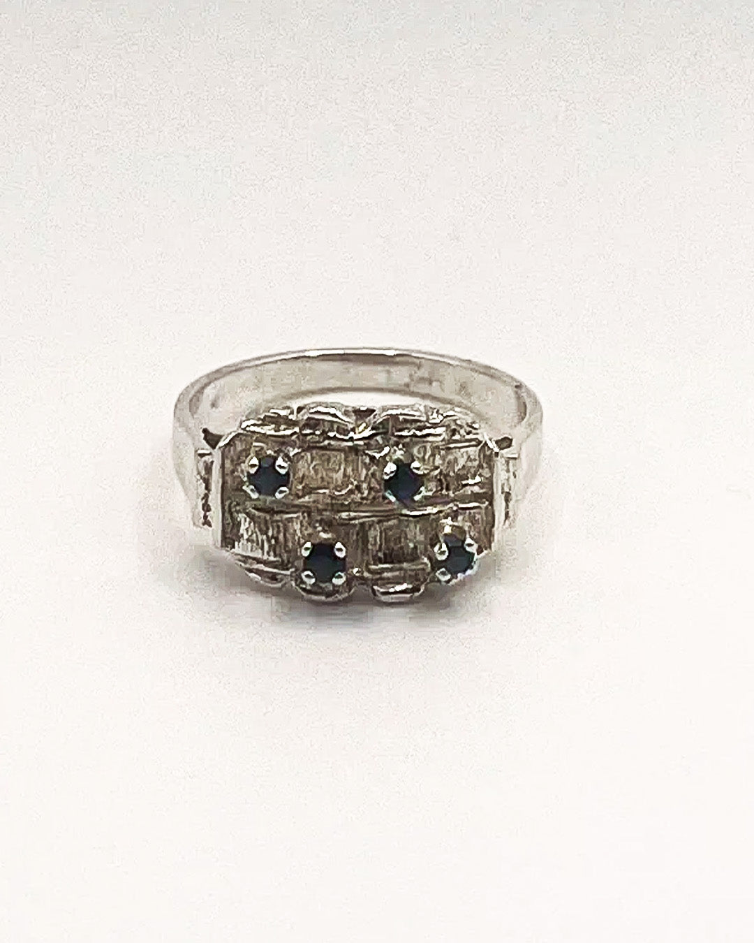 dotted silver ring