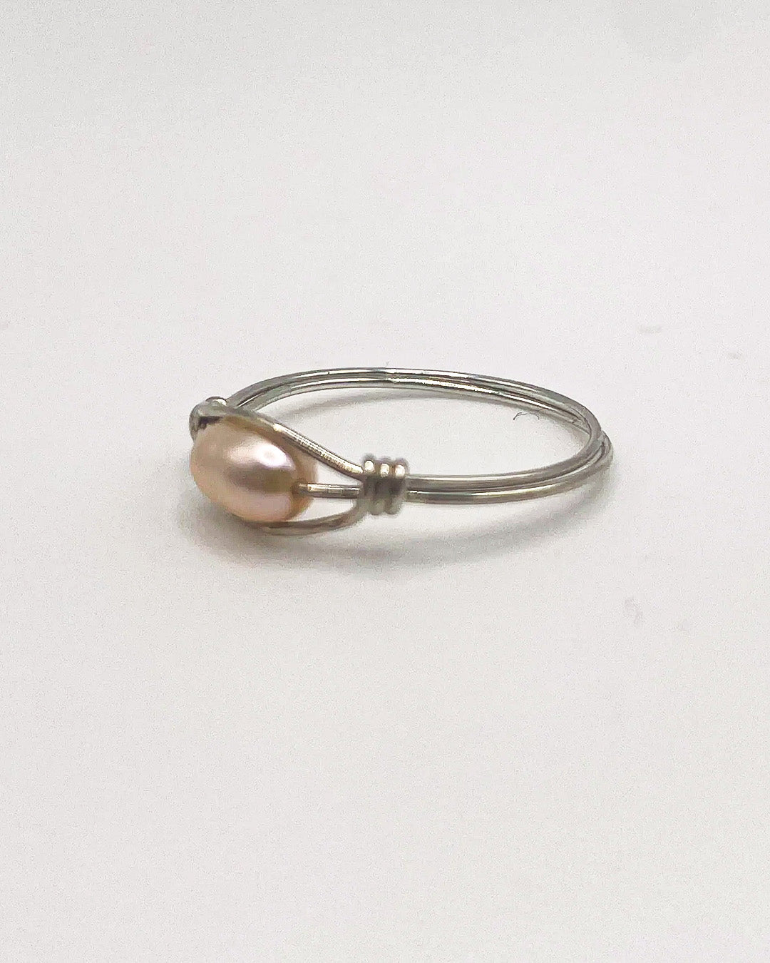rose pearl ring