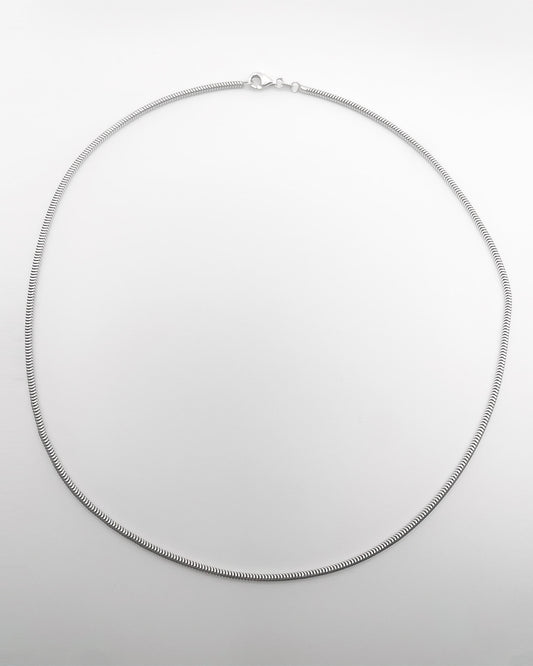 round snake necklace 1