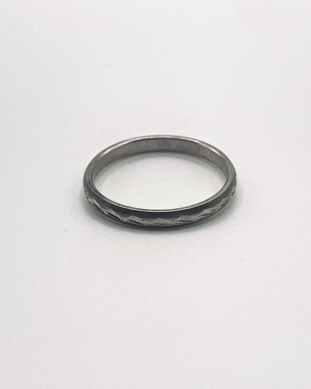 slotted silver ring