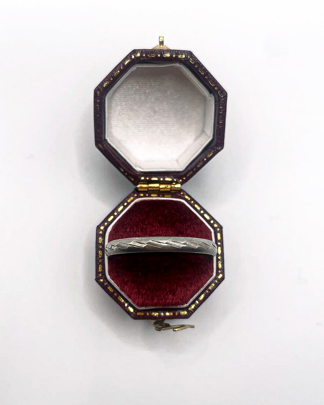 slotted silver ring