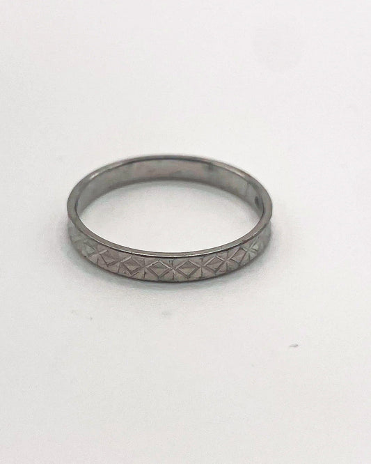 sunray band ring