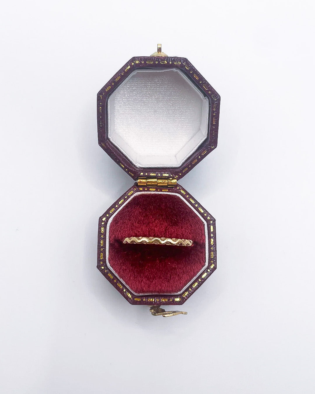 wave band ring