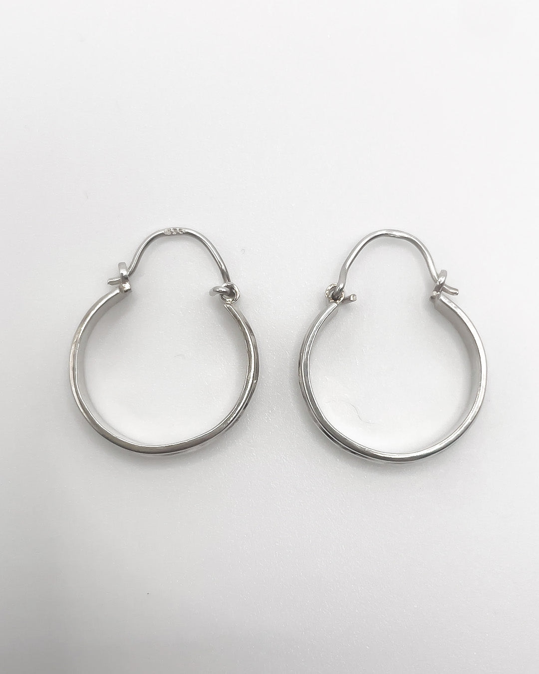 wave hoops